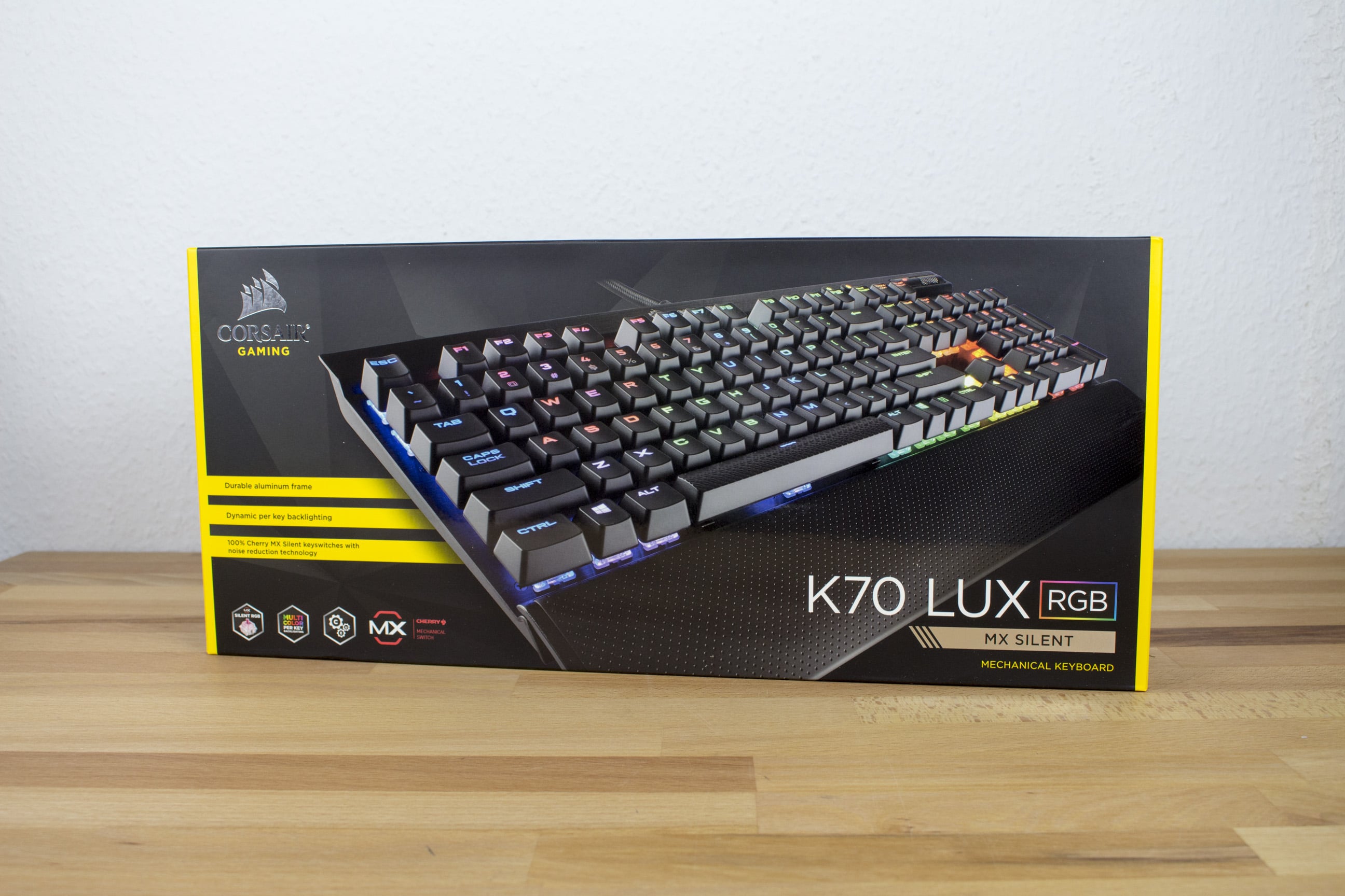 Underholde karakterisere tæppe Corsair K70 Lux RGB Review: The Perfect Gaming Keyboard