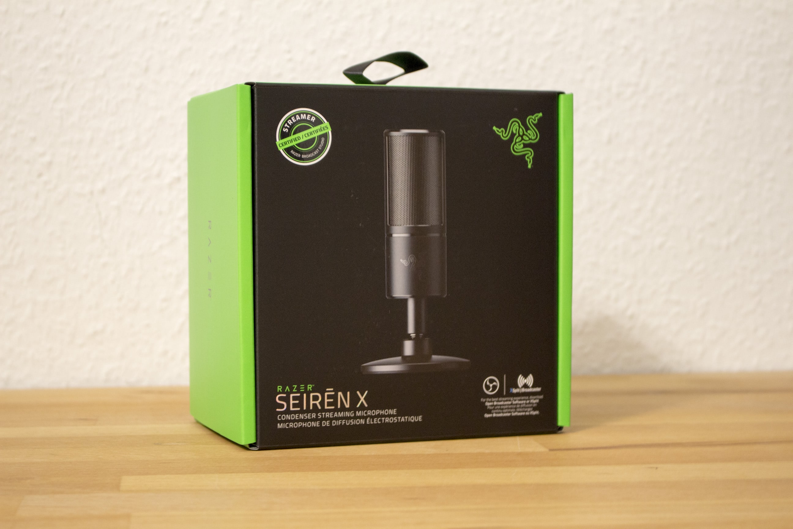 Razer Seiren X Review: USB Microphone for Streamer