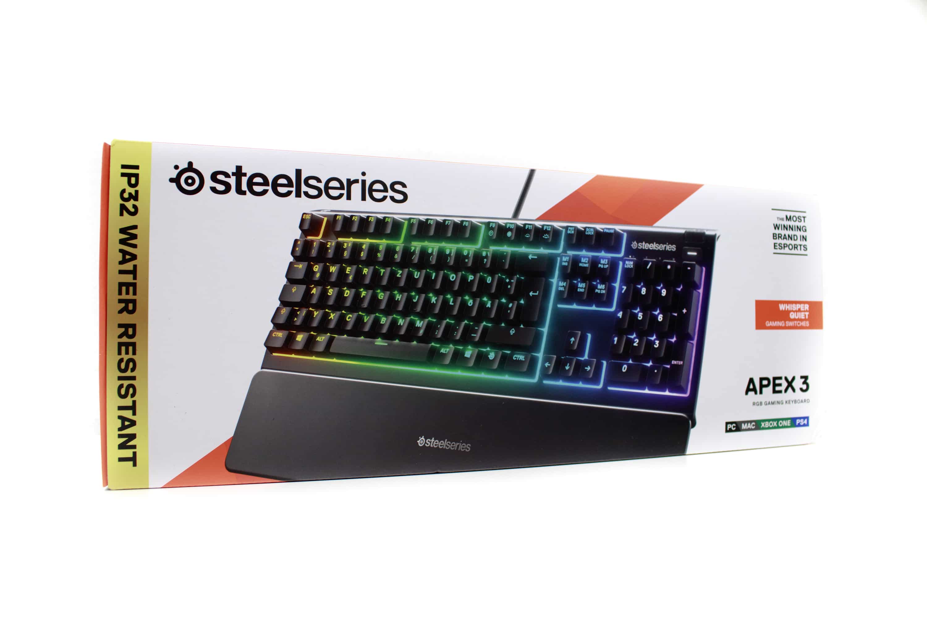 - test SteelSeries keyboard 3 Apex gaming water-resistant under