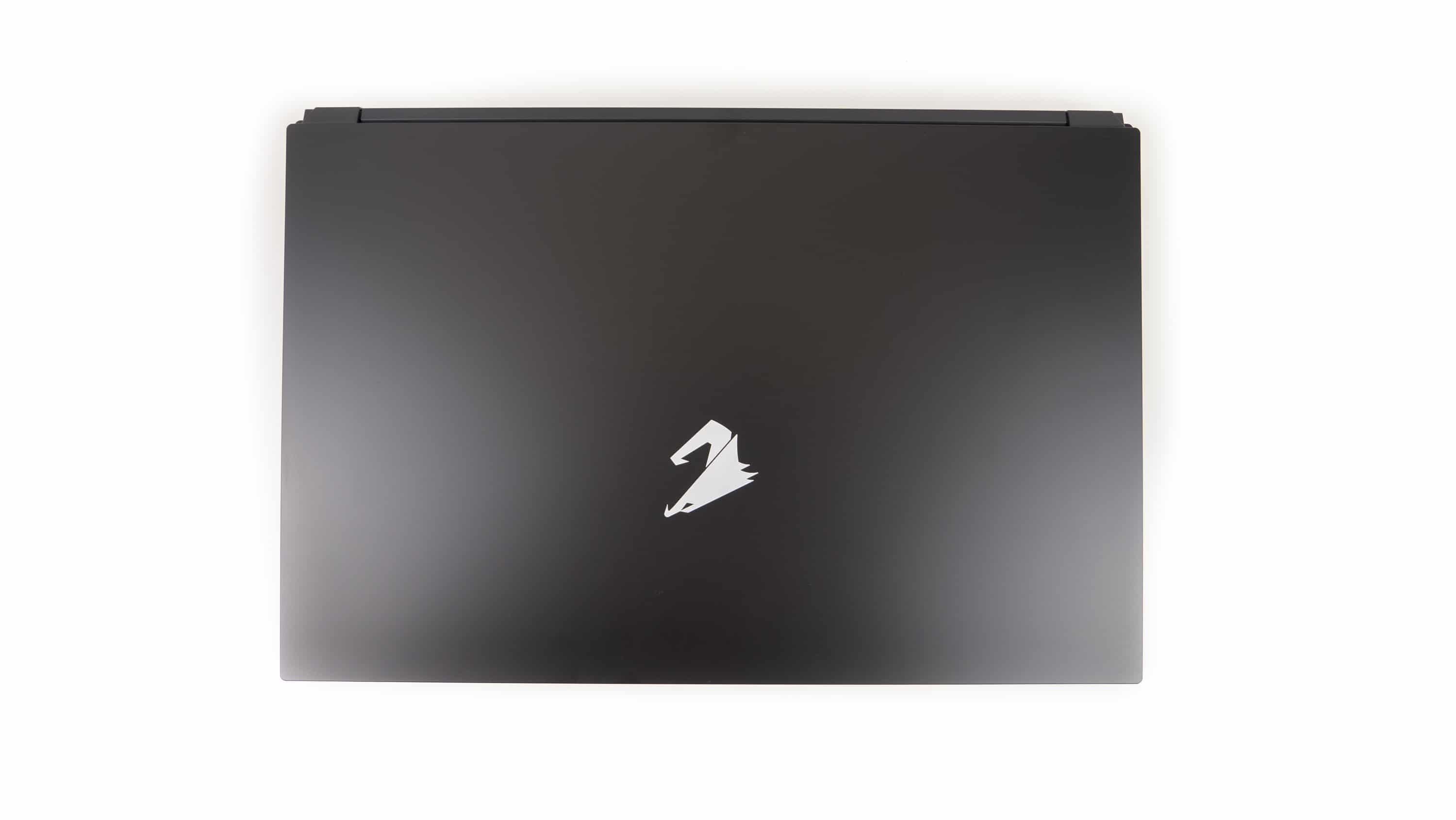Test of the Aorus 7 KB: Gaming notebook on the test bench