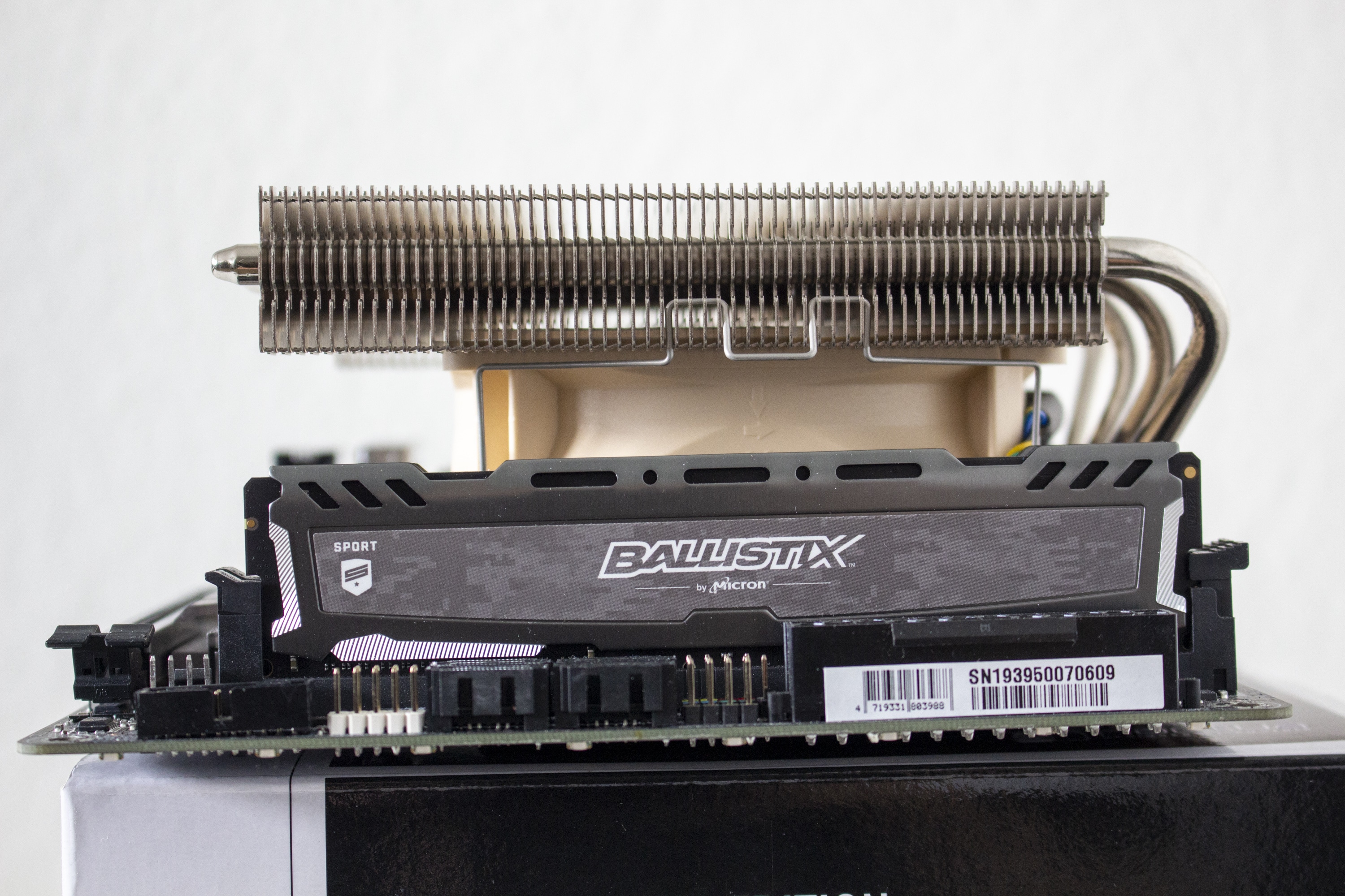 Ladrillo Gimnasta suizo Noctua NH-L12 Ghost S1 Edition - perfect CPU cooler for compact ITX systems?