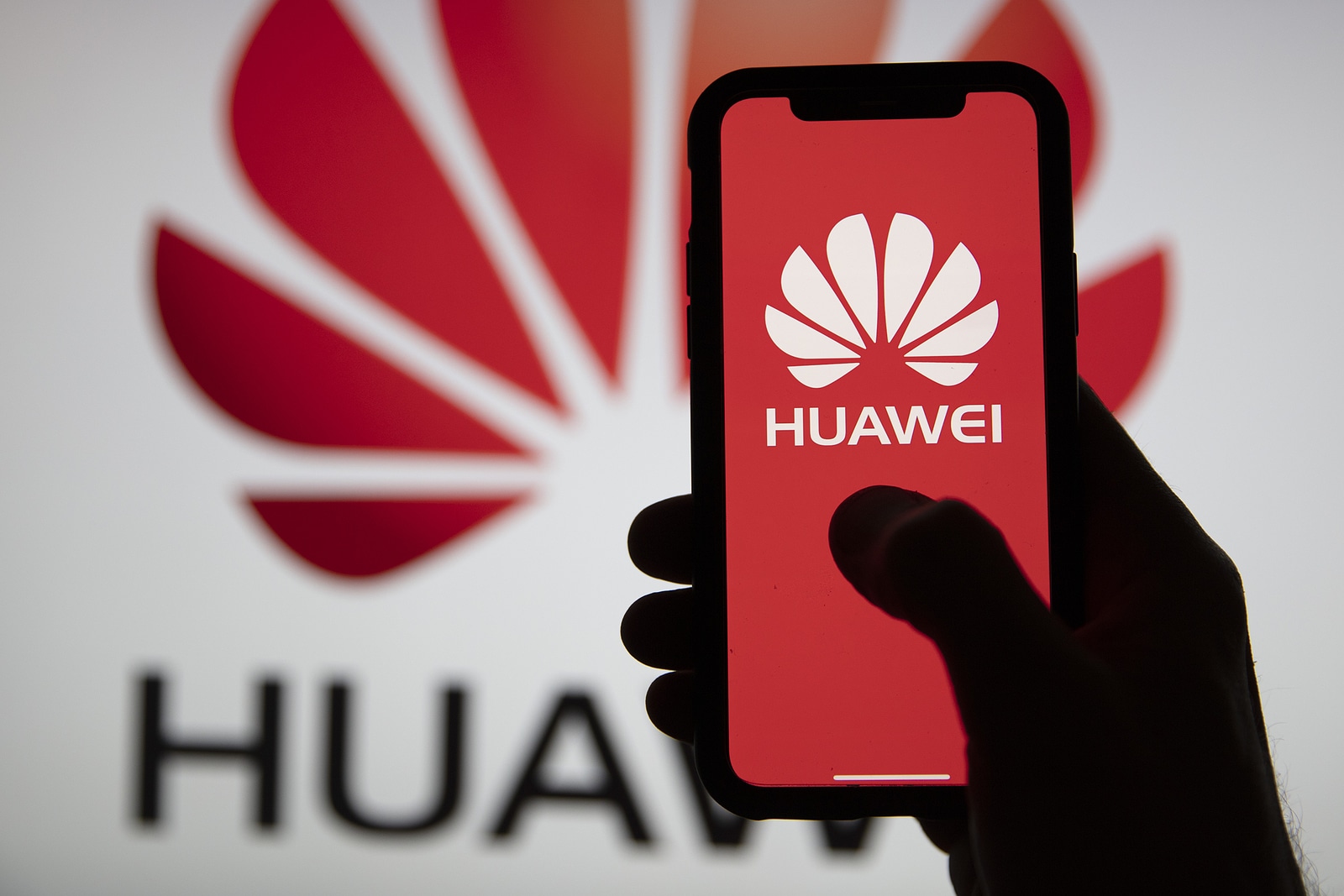 Huawei поддержка. Поддержка Huawei в России. Альянсы компании Huawei. Миссия компании Хуавей. Суд с Huawei.