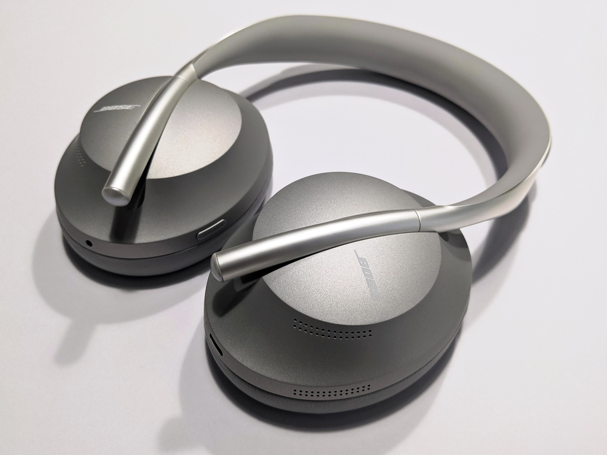 tredobbelt at forstå eksplosion Noise Cancelling Headphones 700 - Bose's latest headphone series in test