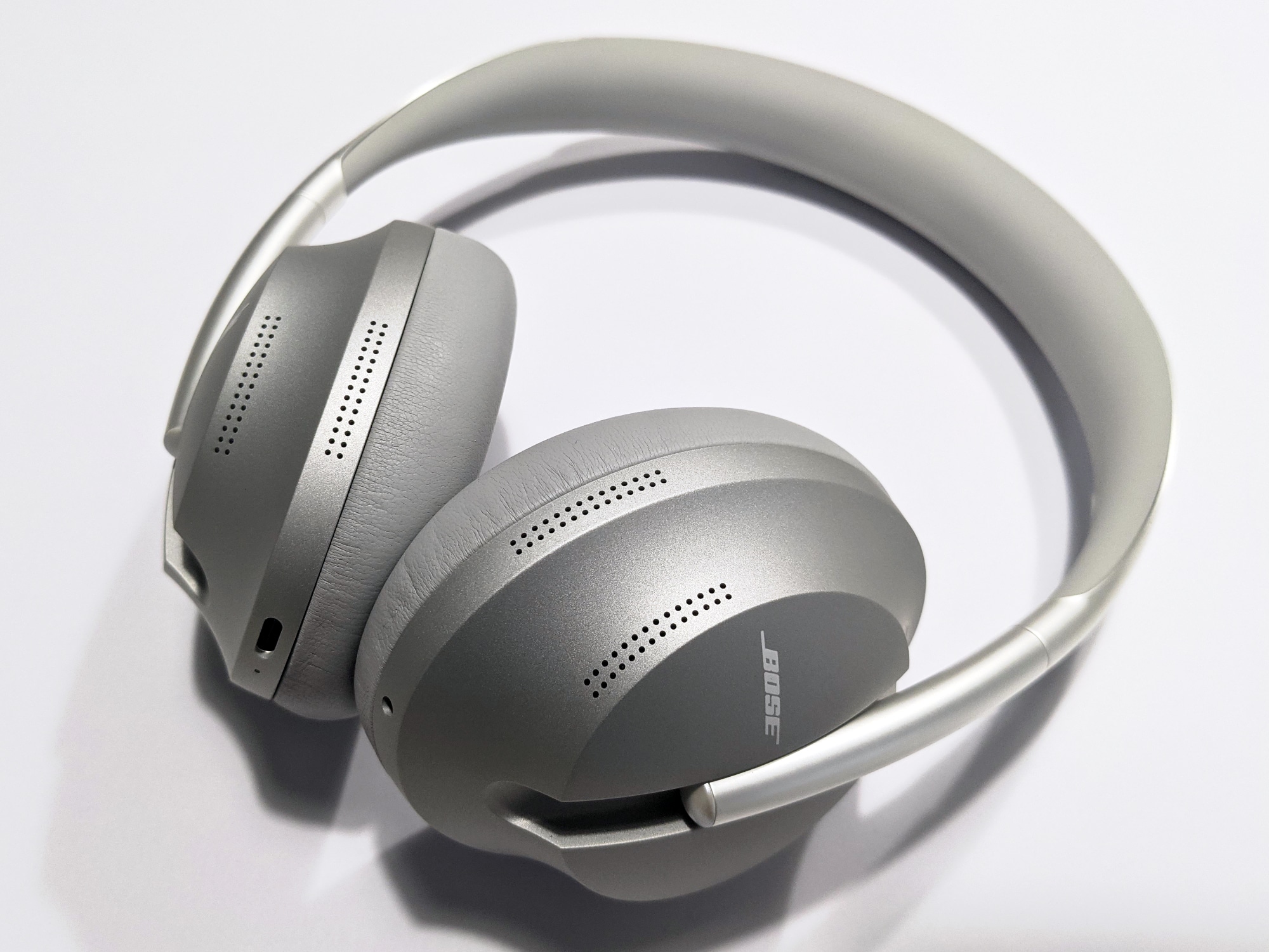 tredobbelt at forstå eksplosion Noise Cancelling Headphones 700 - Bose's latest headphone series in test