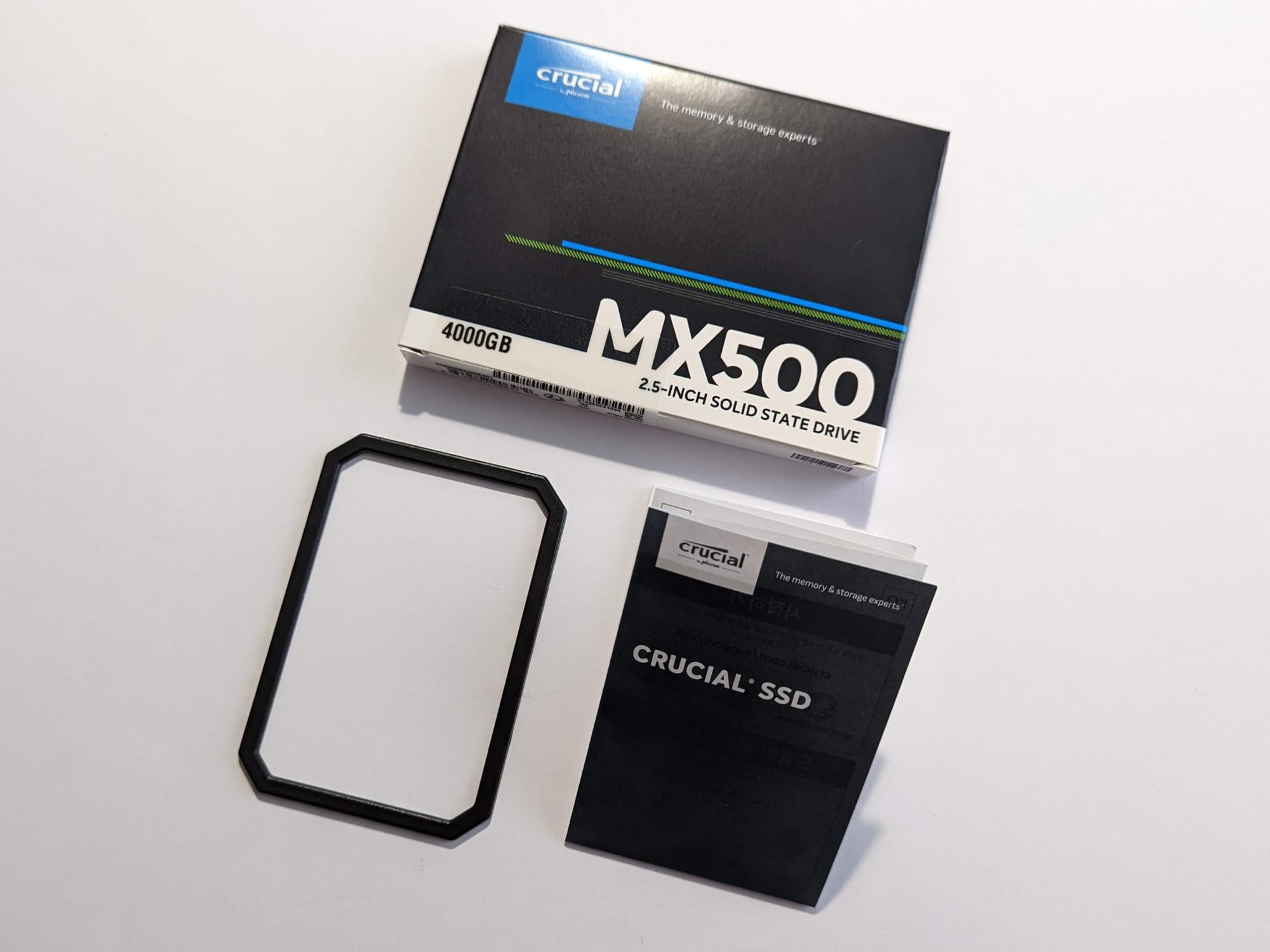 with 4 TB capacity test - SATA MX500 SSD Crucial storage in