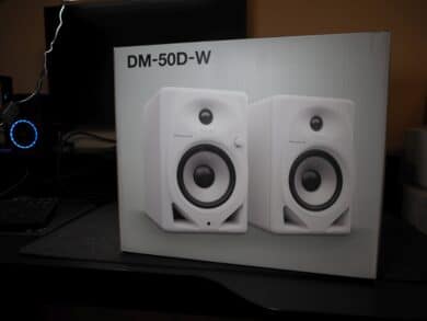 Pioneer DJ DM-50D Lieferumfang