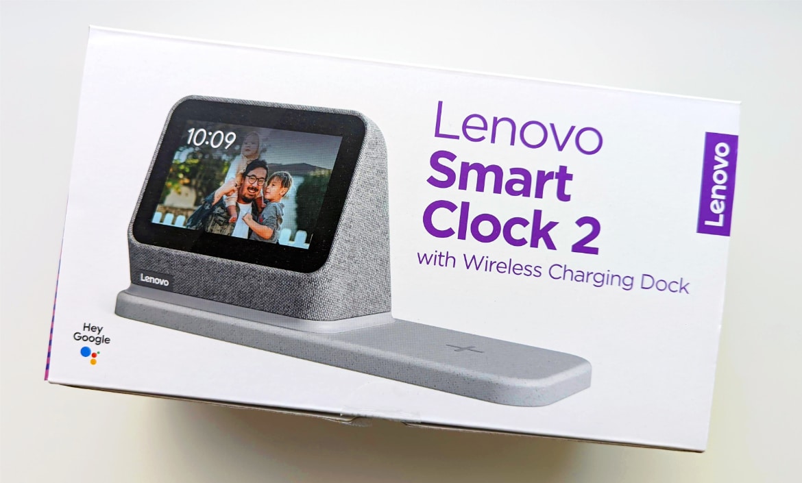 Lenovo Smart Clock 2 - smart alarm clock with charging pad in test