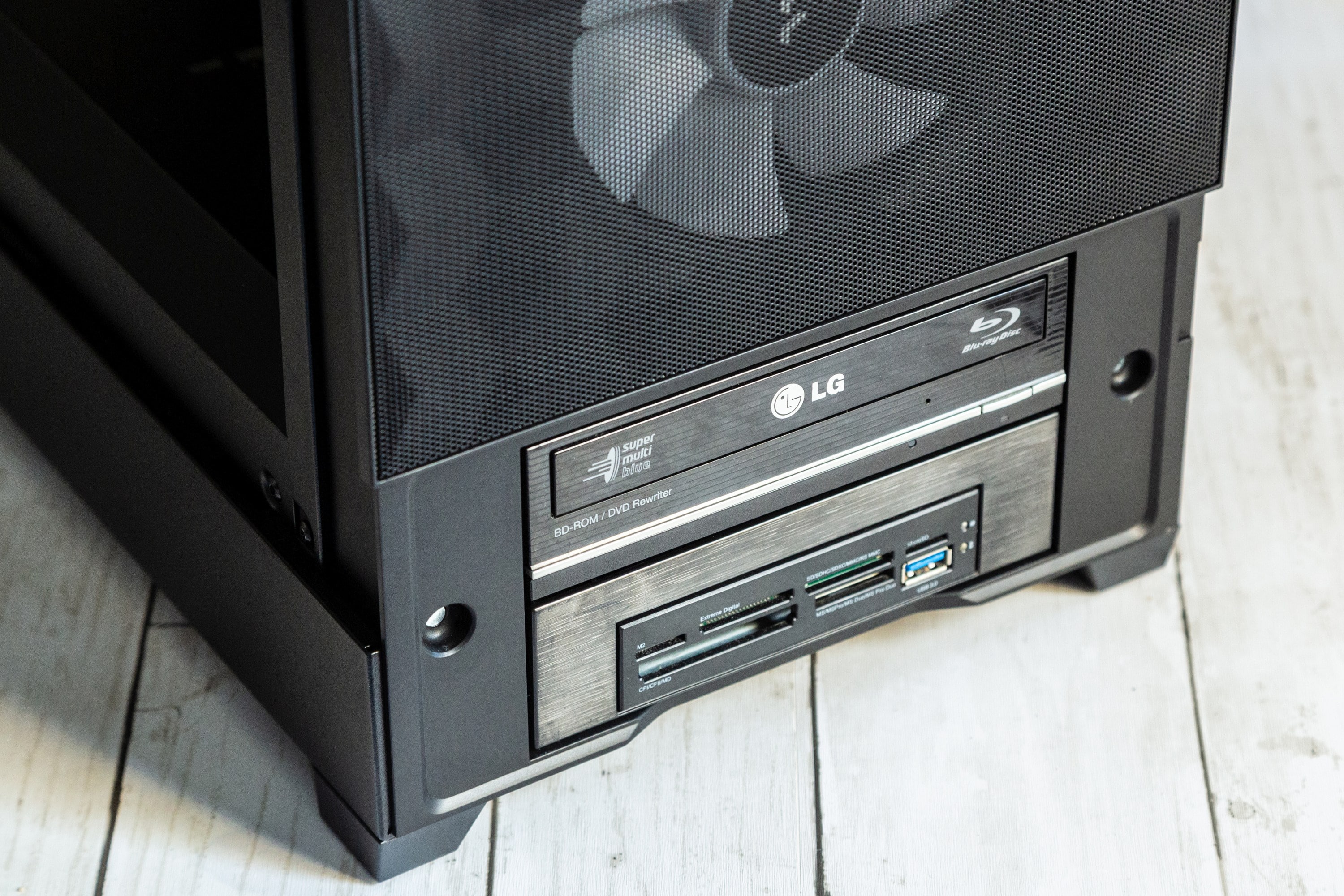 Fractal Design Pop Air Mid-Tower Chassis Review