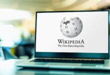wikipedia logo laptop