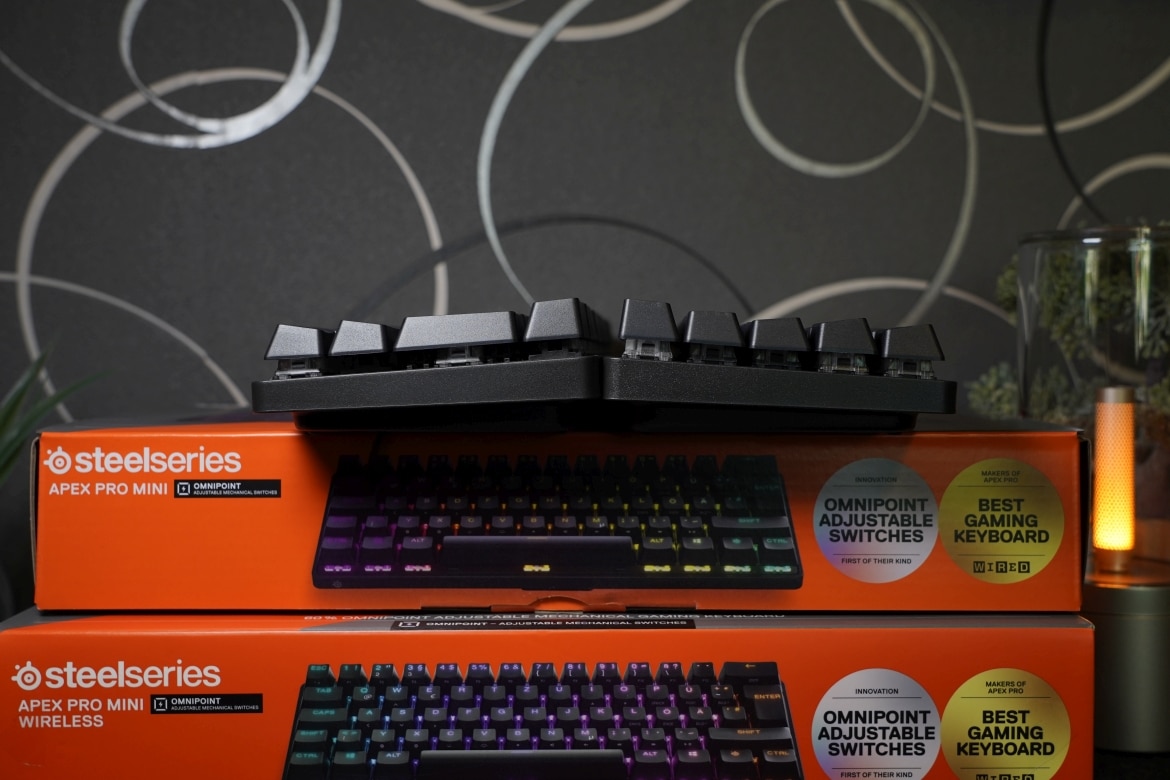 the SteelSeries (Wireless) Review Pro Mini of Apex test: keyboards small