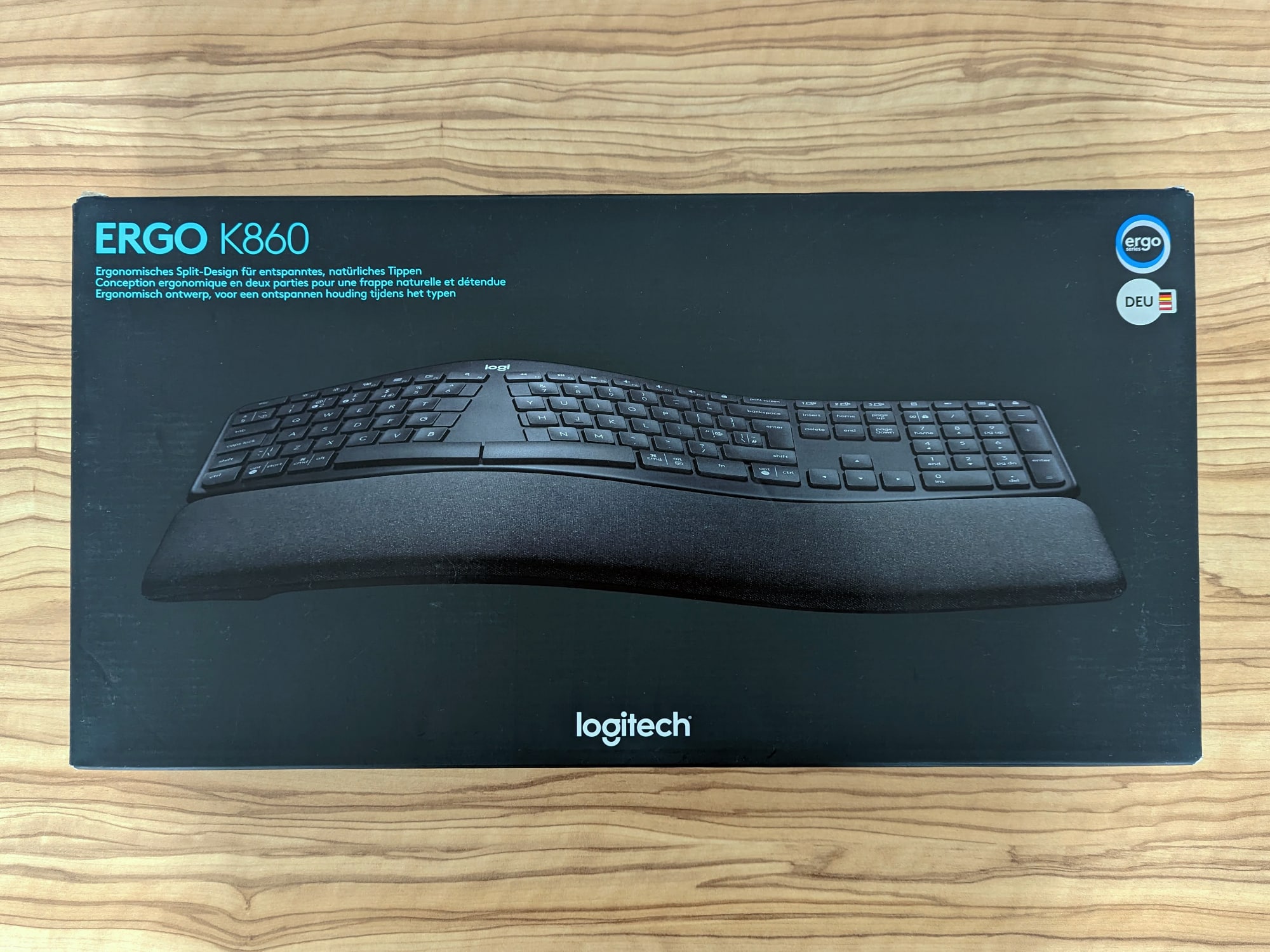 Logitech Ergo K860 review - layout split keyboard ergonomic with