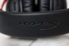 HyperX Logo auf dem Kopfhörerbügel