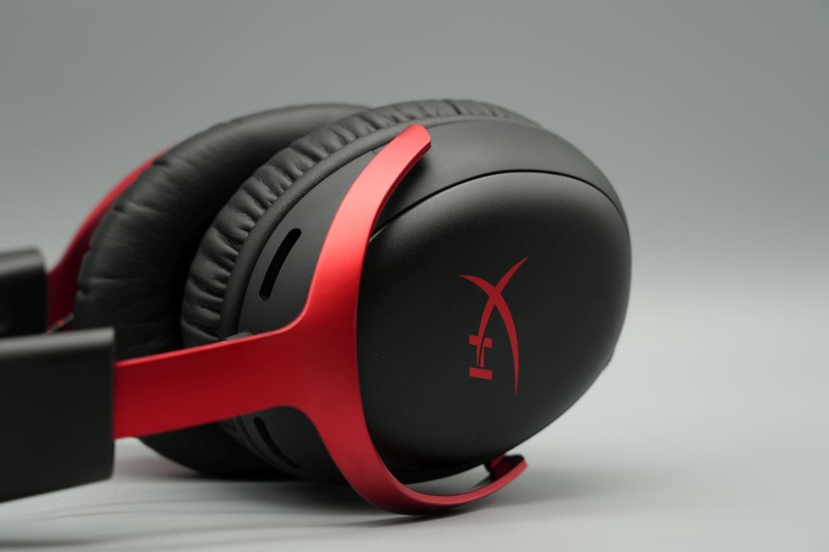 HyperX Cloud III Test: in price Convincing and runtime Wireless performance