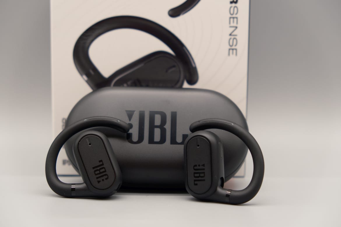 open How the headphones? are Sense good test: JBL Soundgear