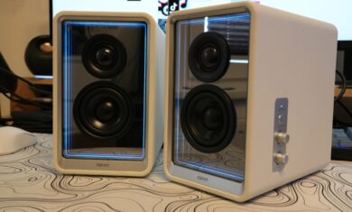 Edifier QR65 Review: Great Active Speakers with RGB and GaN Charger
