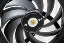 Thermaltake Toughfan EX14 Pro Lüfter Mitte