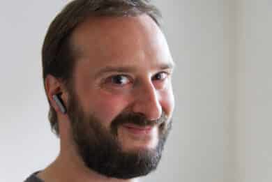 Man wears EarFun Air 2 NC